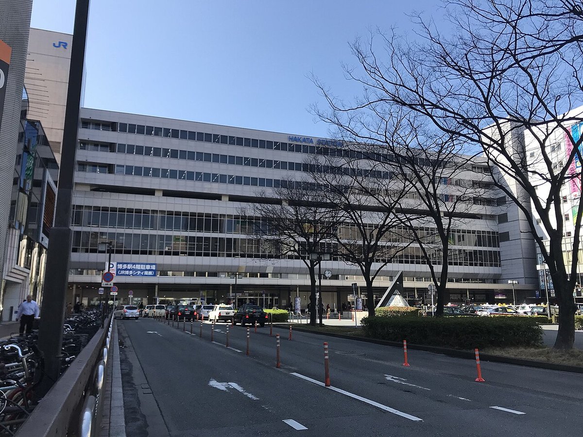 博多駅の風景