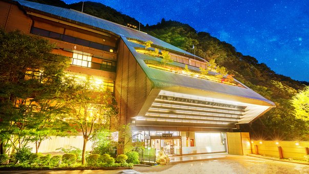 会津東山温泉　今昔亭（こんじゃくてい）の外観