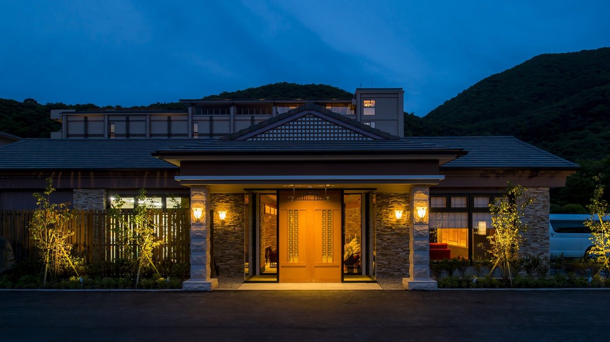 雲仙九州ホテルの外観
