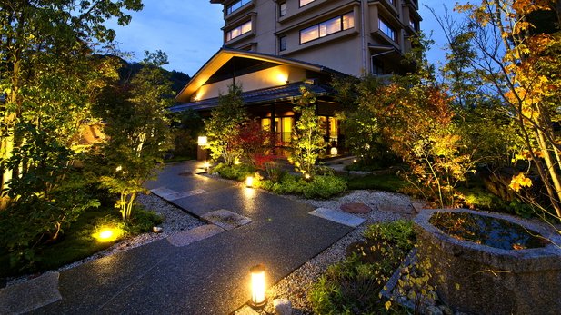 金沢湯涌温泉　百楽荘の外観