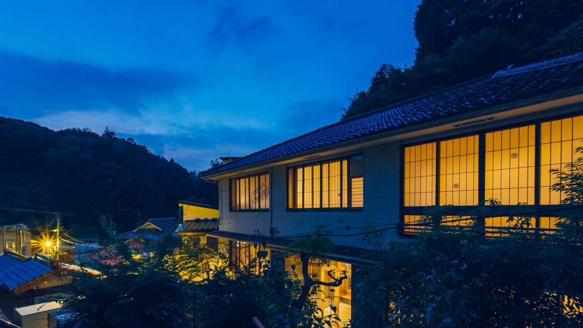 Ｓｈｏｗｃａｓｅ　Ｈｏｔｅｌ　ＫＡＳＡＮＥ　有福温泉 - 津和野