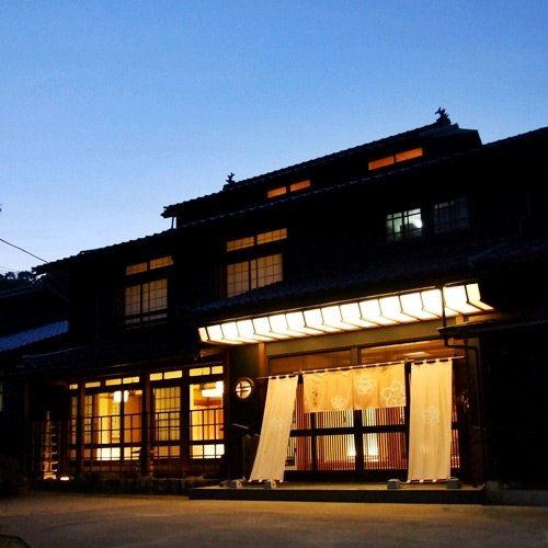 香住の民宿旅館　小宿　梅乃家の外観