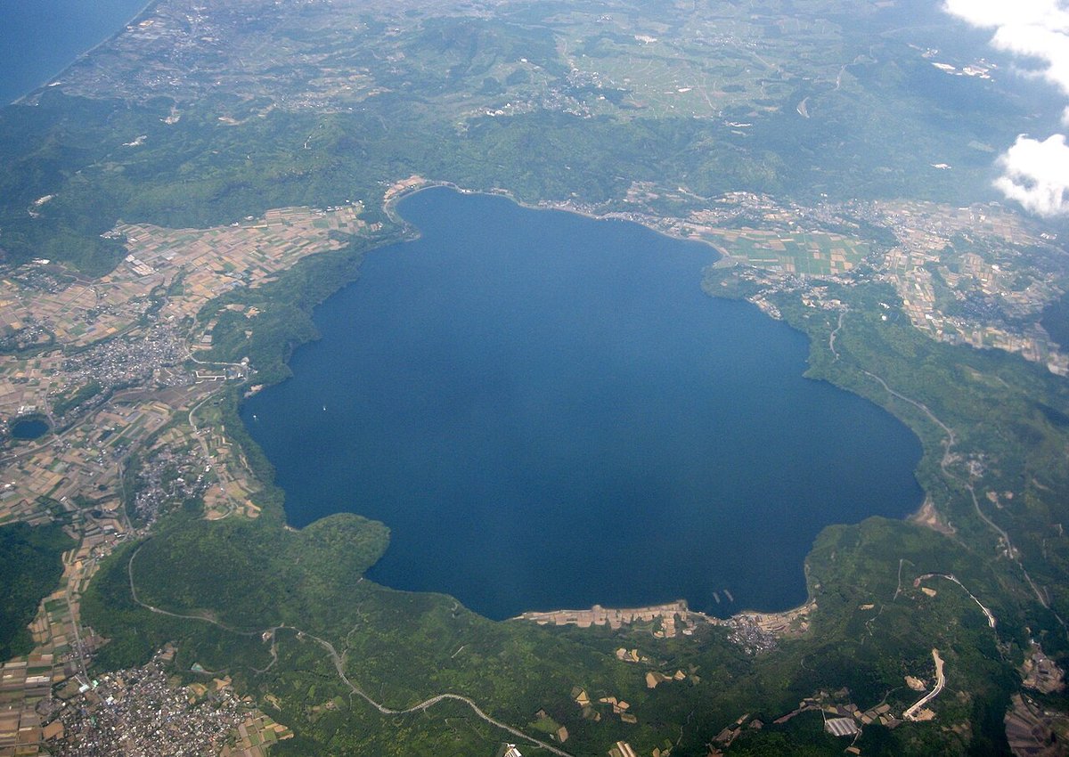 池田湖の風景
